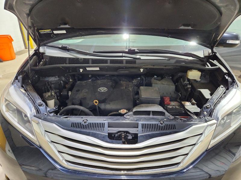 Продаж на аукціоні авто 2017 Toyota Sienna, vin: 5TDDZ3DC0HS184328, номер лоту: 52477036