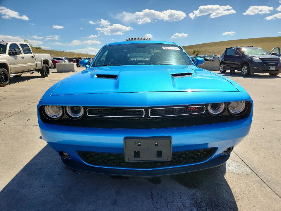 Продаж на аукціоні авто 2015 Dodge Challenger, vin: 2C3CDZBT6FH910712, номер лоту: 53211096