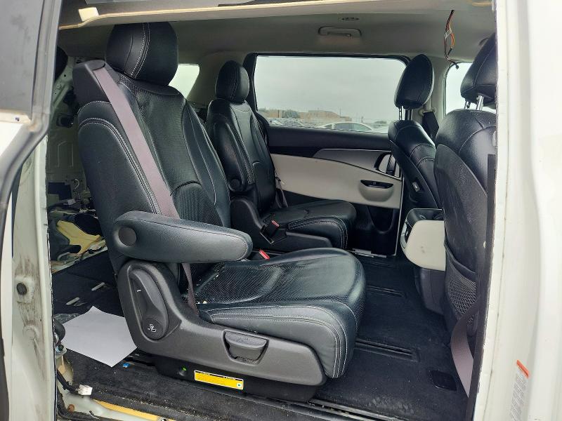 52913356 :رقم المزاد ، KNDNB4H3XN6137473 vin ، 2022 Kia Carnival مزاد بيع