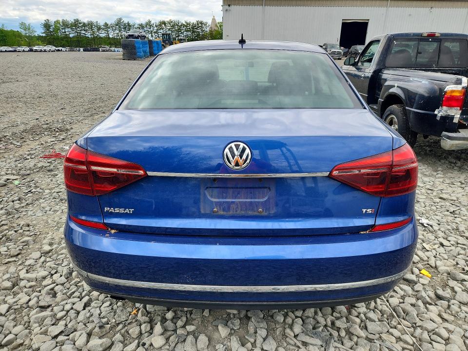 Продажа на аукционе авто 2017 Volkswagen Passat, vin: 1VWAT7A31HC080963, номер лота: 53900686