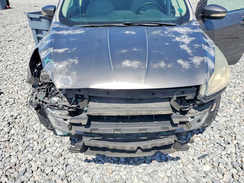 52672656 :رقم المزاد ، 1FMCU0J9XEUB93610 vin ، 2014 Ford Escape مزاد بيع
