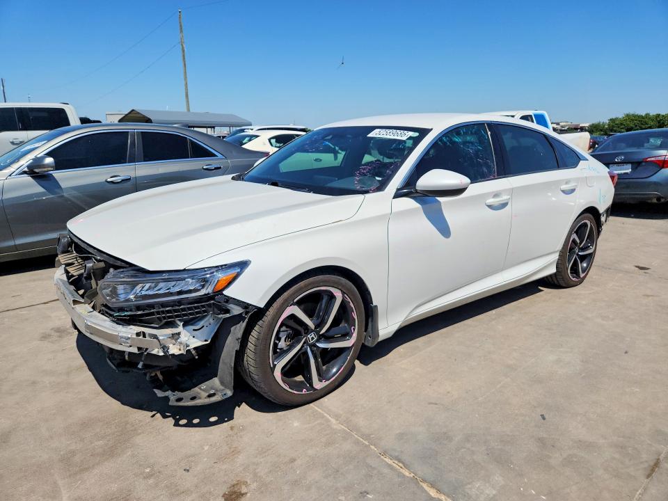 52589686 :رقم المزاد ، 1HGCV1F31LA151225 vin ، 2020 Honda Accord مزاد بيع