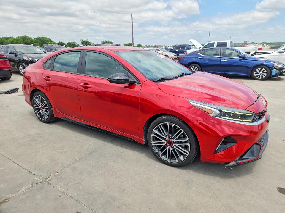 2022 Kia Forte მანქანა იყიდება აუქციონზე, vin: 3KPF44AC8NE467115, აუქციონის ნომერი: 52761036