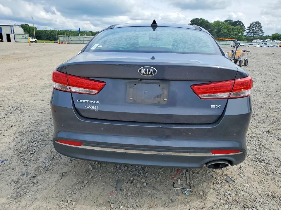 2017 Kia Optima მანქანა იყიდება აუქციონზე, vin: 5XXGU4L31HG129780, აუქციონის ნომერი: 52501246