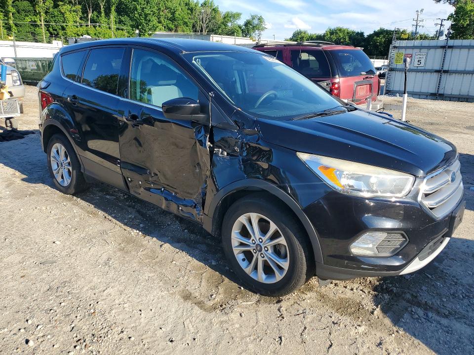 Aukcja sprzedaży 2017 Ford Escape, vin: 1FMCU0GD4HUE65830, numer aukcji: 52829206