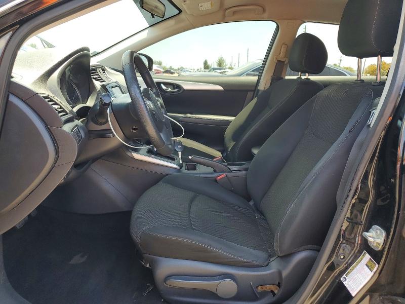 52826096 :رقم المزاد ، 3N1AB7AP8KY257194 vin ، 2019 Nissan Sentra مزاد بيع