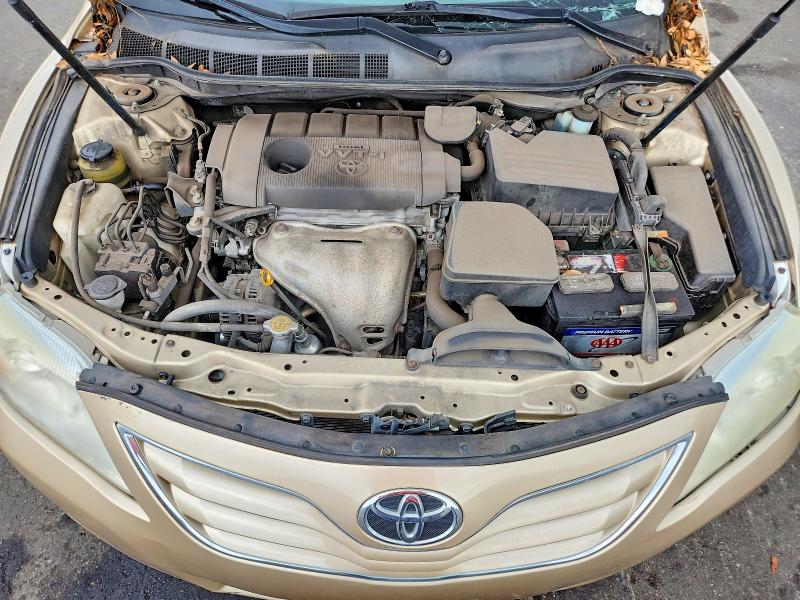 55119426 :رقم المزاد ، 4T1BF3EKXBU747339 vin ، 2011 Toyota Camry مزاد بيع