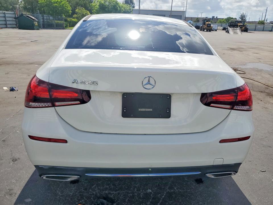 2022 Mercedes-benz A მანქანა იყიდება აუქციონზე, vin: W1K3G4EB6NJ325821, აუქციონის ნომერი: 54795786