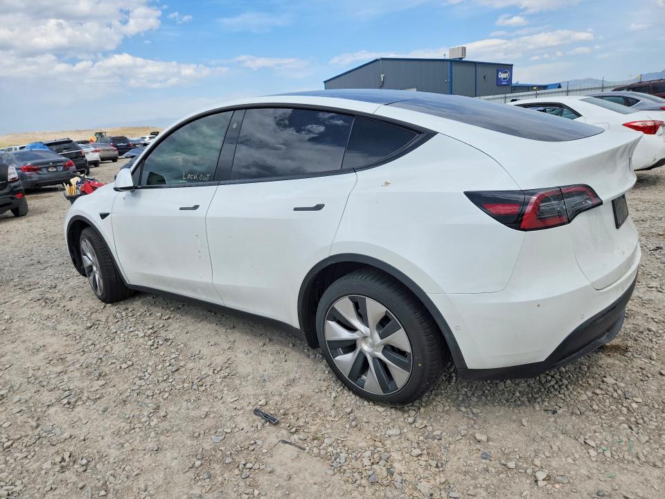 2022 Tesla Model Y მანქანა იყიდება აუქციონზე, vin: 7SAYGDEE8NF369792, აუქციონის ნომერი: 53128396