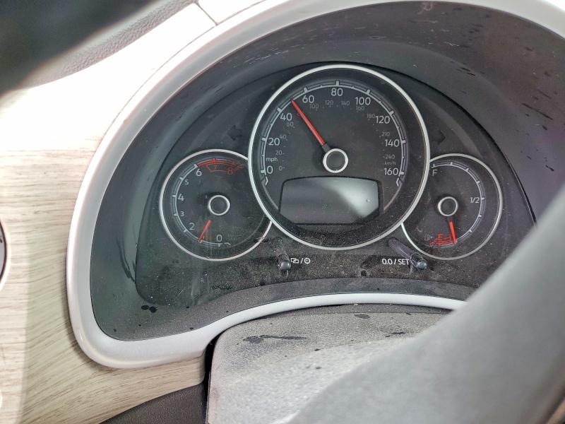 53435236 :رقم المزاد ، 3VW5DAAT2JM505199 vin ، 2018 Volkswagen Beetle مزاد بيع