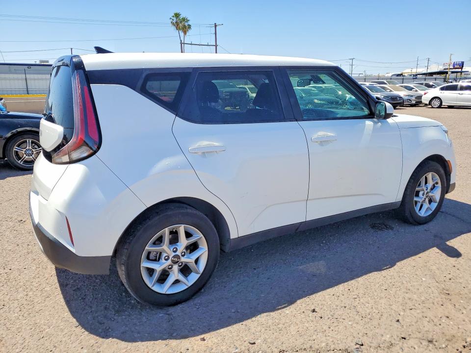 Продаж на аукціоні авто 2023 Kia Soul, vin: KNDJ23AU7P7877409, номер лоту: 52775906