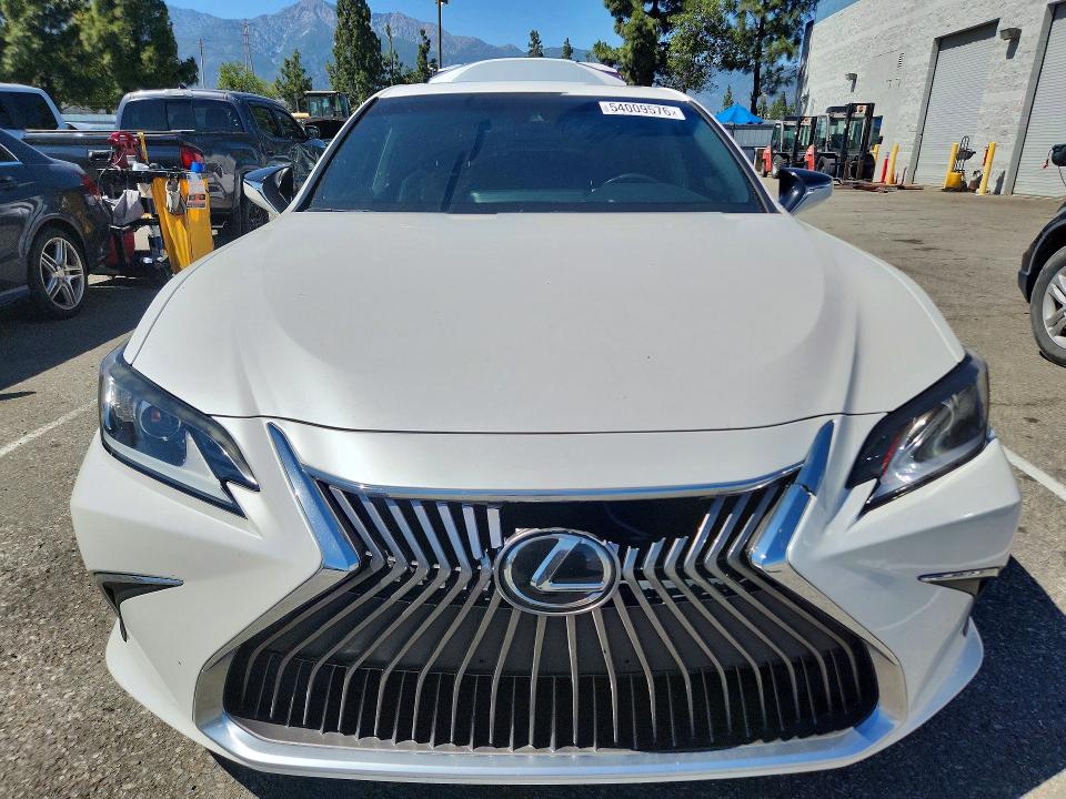 54009576 :رقم المزاد ، 58ACZ1B16LU063720 vin ، 2020 Lexus Es 350 مزاد بيع