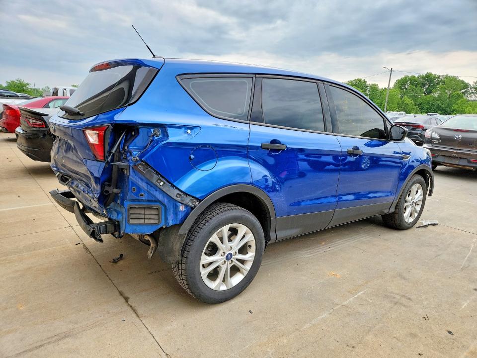 Продажа на аукционе авто 2019 Ford Escape, vin: 1FMCU0F7XKUC23322, номер лота: 51856226