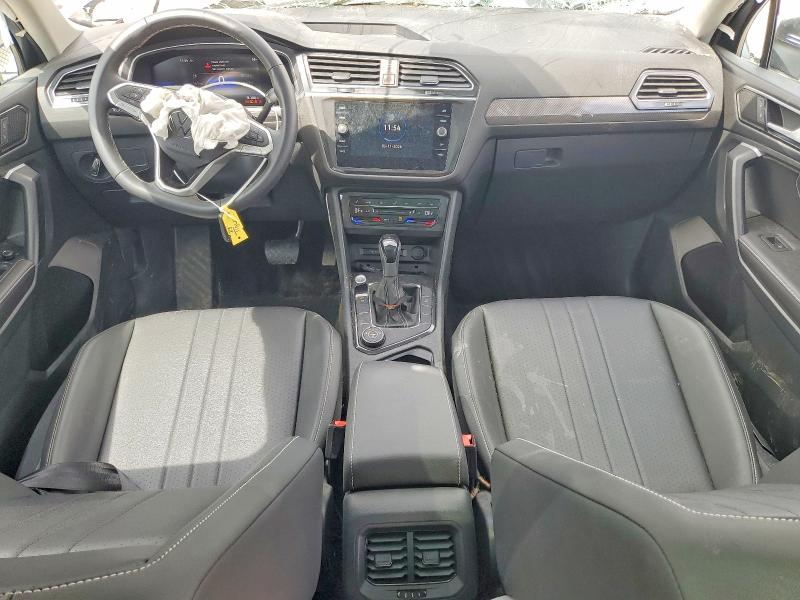 52990636 :رقم المزاد ، 3VVMB7AX8PM130679 vin ، 2023 Volkswagen Tiguan مزاد بيع