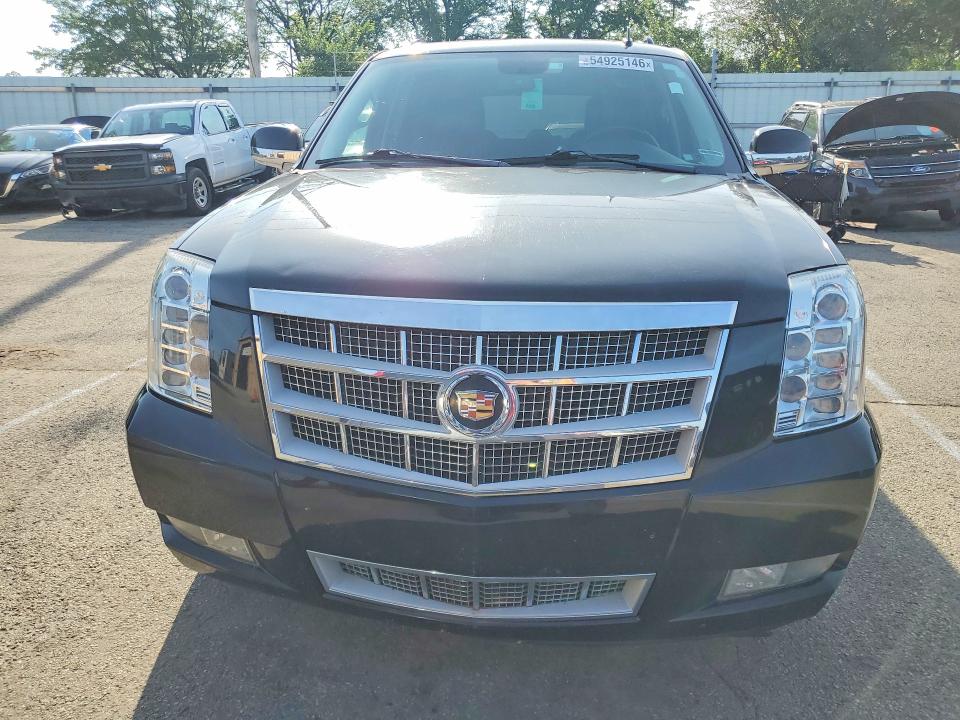 Продажа на аукционе авто 2013 Cadillac Escalade, vin: 1GYS4KEF1DR226193, номер лота: 54925146