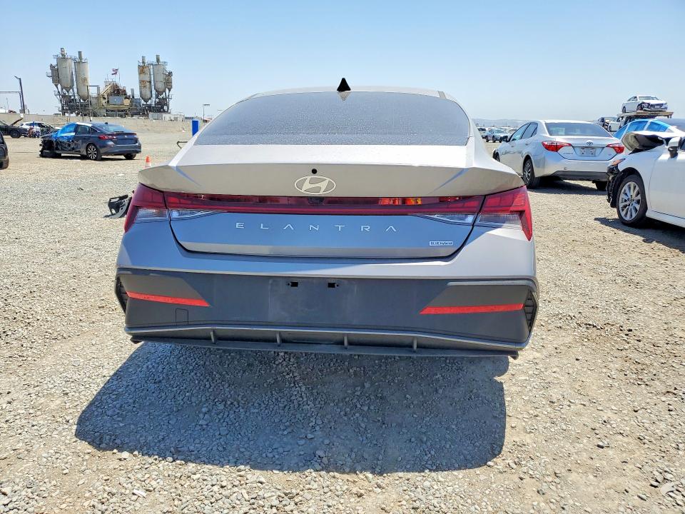 53624786 :رقم المزاد ، KMHLM4DJ5SU167828 vin ، 2025 Hyundai Elantra Hybrid مزاد بيع