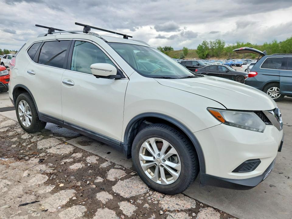 54672686 :رقم المزاد ، 5N1AT2MK6FC778146 vin ، 2015 Nissan Rogue مزاد بيع