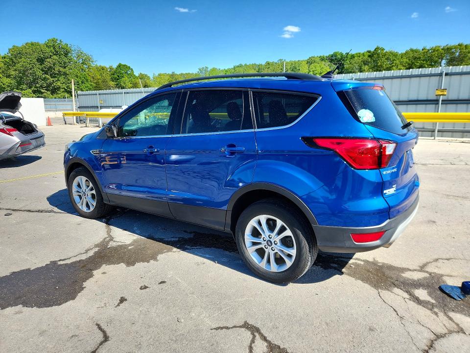 Продаж на аукціоні авто 2019 Ford Escape, vin: 1FMCU0HD8KUC32121, номер лоту: 53123006