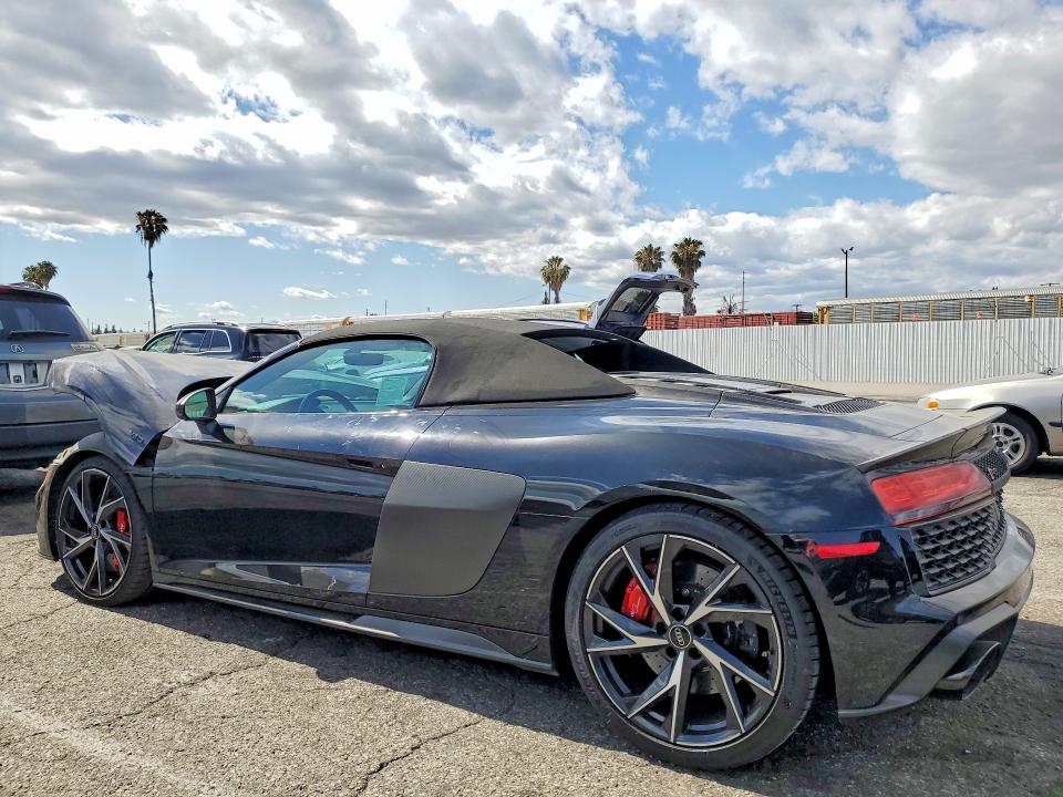 54169366 :رقم المزاد ، WUA4BCFXXL7901912 vin ، 2020 Audi R8 مزاد بيع