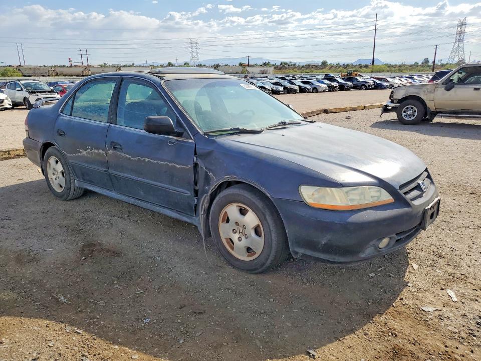 53465836 :رقم المزاد ، 1HGCG16591A063712 vin ، 2001 Honda Accord مزاد بيع