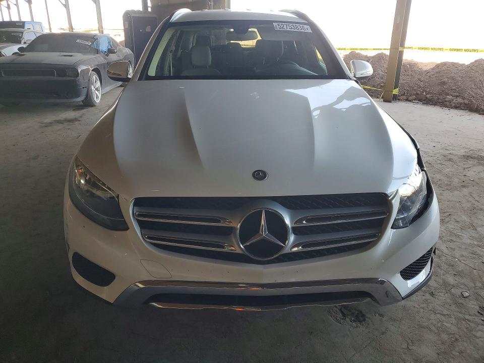 52753836 :رقم المزاد ، WDC0G4JB3HF158807 vin ، 2017 Mercedes-benz Glc مزاد بيع