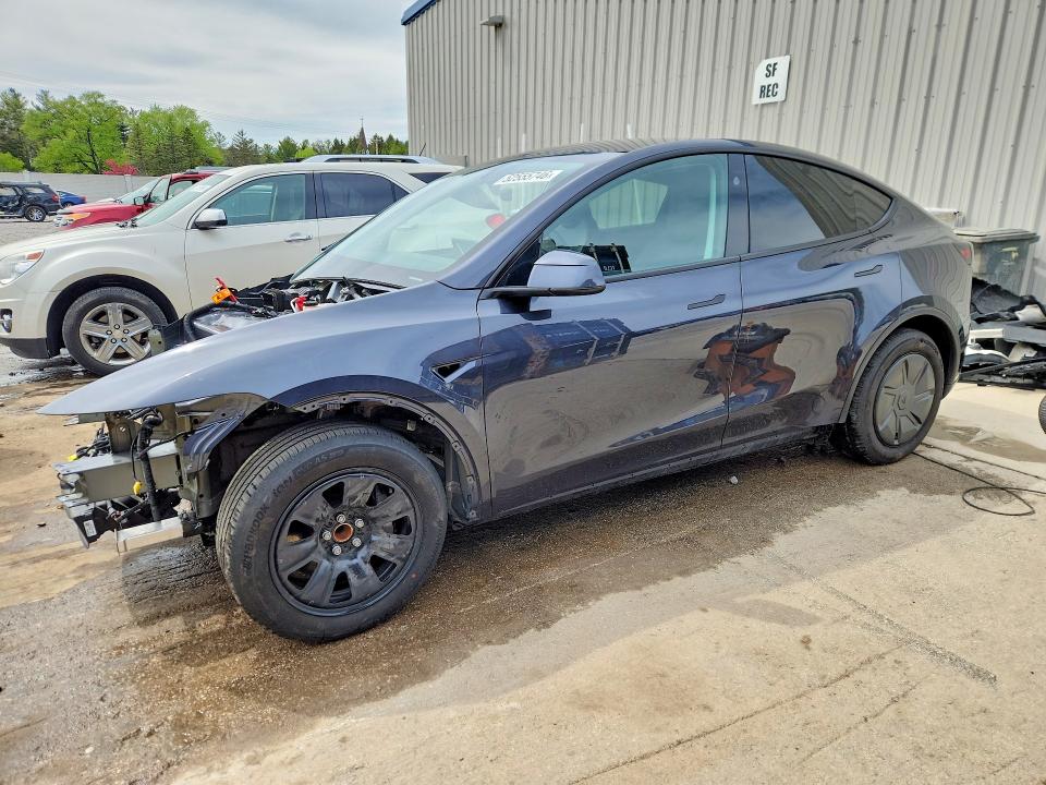 Auction sale of the 2026 Tesla Model Y, vin: 7SAYGDED8TA597471, lot number: 52555746