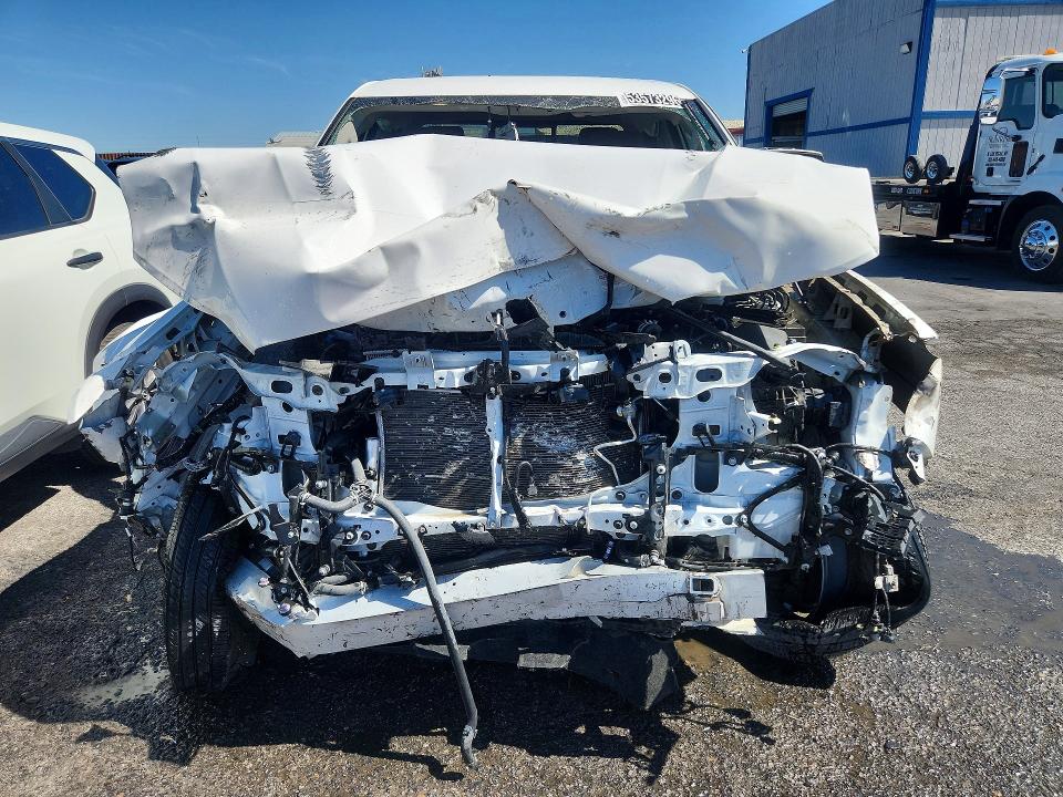 Продажа на аукционе авто 2024 Toyota Tundra, vin: 5TFKB5GD3RX003150, номер лота: 53573296