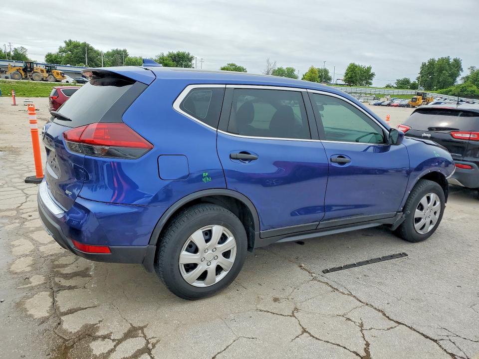Продажа на аукционе авто 2018 Nissan Rogue, vin: 5N1AT2MVXJC729373, номер лота: 54319126