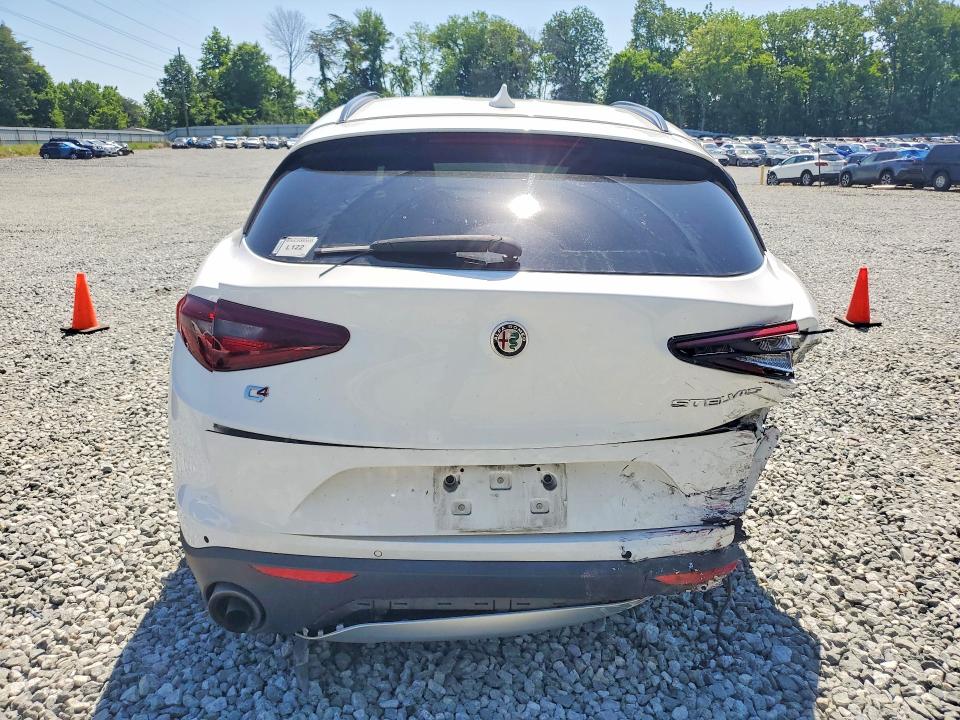 2018 Alfa Romeo Stelvio მანქანა იყიდება აუქციონზე, vin: ZASFAKNN6J7B67440, აუქციონის ნომერი: 54246836