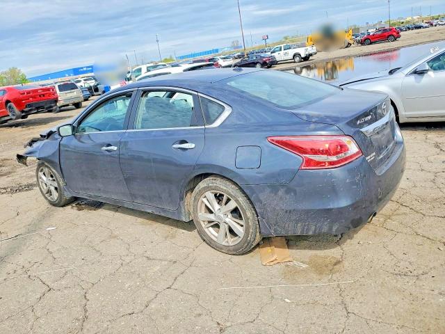 2013 Nissan Altima მანქანა იყიდება აუქციონზე, vin: 1N4AL3AP0DC123042, აუქციონის ნომერი: 53534716