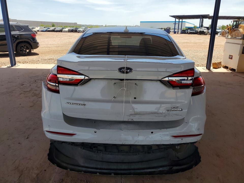 54264926 :رقم المزاد ، 3FA6P0LU4KR188728 vin ، 2019 Ford Fusion مزاد بيع
