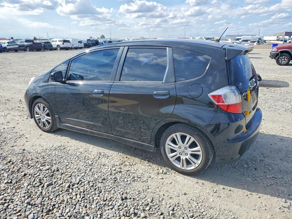 54708686 :رقم المزاد ، JHMGE88479S002141 vin ، 2009 Honda Fit مزاد بيع