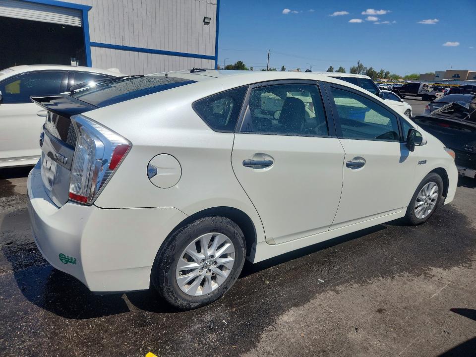 53958936 :رقم المزاد ، JTDKN3DP5C3028558 vin ، 2012 Toyota Prius Plug-in Hybrid مزاد بيع