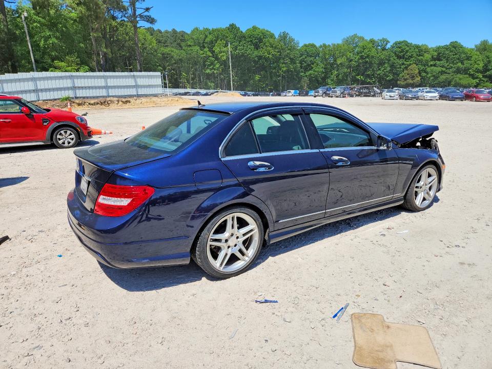 Продажа на аукционе авто 2014 Mercedes-benz C, vin: WDDGF4HB1EG232279, номер лота: 53284896