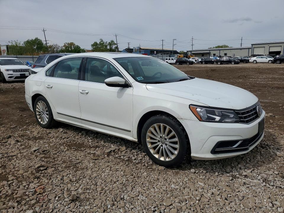 Aukcja sprzedaży 2017 Volkswagen Passat, vin: 1VWBT7A30HC001092, numer aukcji: 51138476