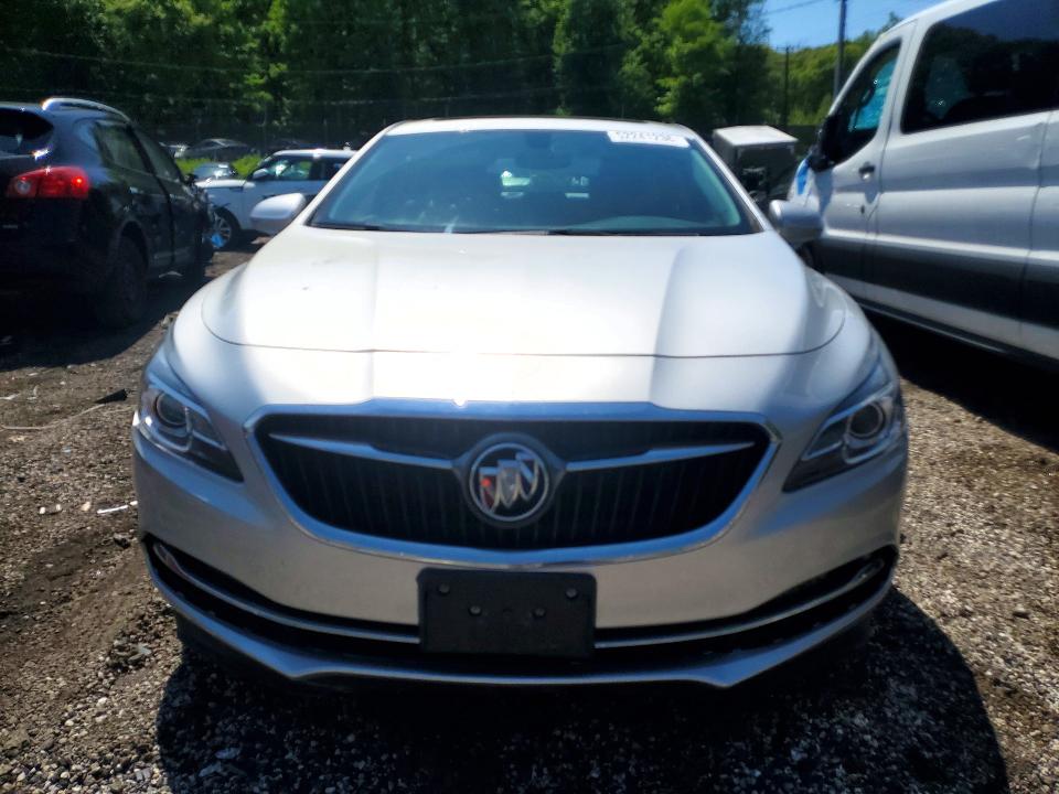 2017 Buick Lacrosse მანქანა იყიდება აუქციონზე, vin: 1G4ZP5SS5HU176492, აუქციონის ნომერი: 52241236