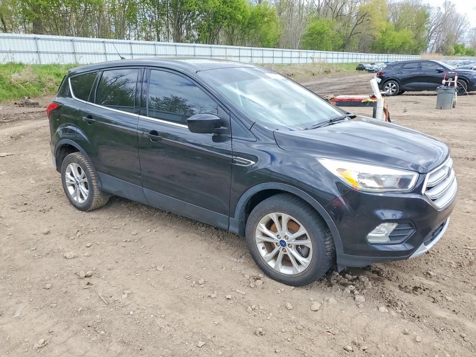 52691936 :رقم المزاد ، 1FMCU9GD0KUC36508 vin ، 2019 Ford Escape مزاد بيع