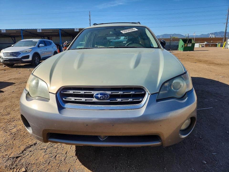 2005 Subaru Legacy მანქანა იყიდება აუქციონზე, vin: 4S4BP61C357350684, აუქციონის ნომერი: 53239306