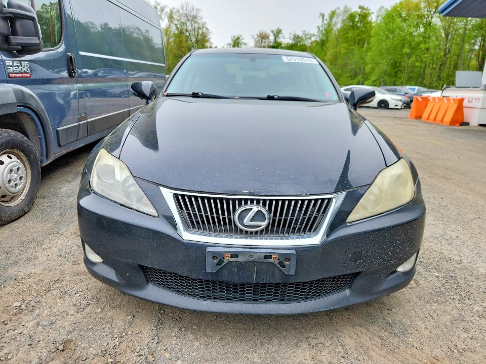 52313516 :رقم المزاد ، JTHCF5C20A5044489 vin ، 2010 Lexus Is مزاد بيع