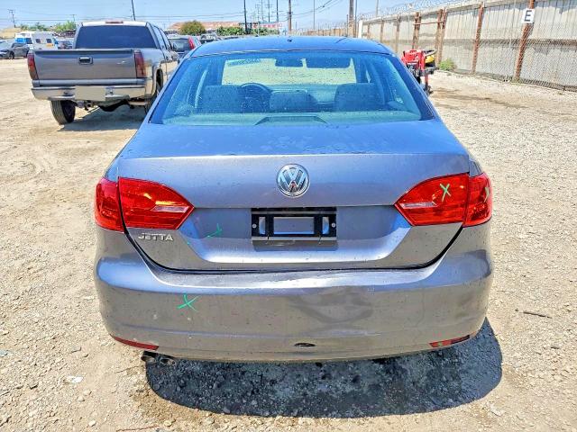 53229266 :رقم المزاد ، 3VW2K7AJ7EM248489 vin ، 2014 Volkswagen Jetta مزاد بيع