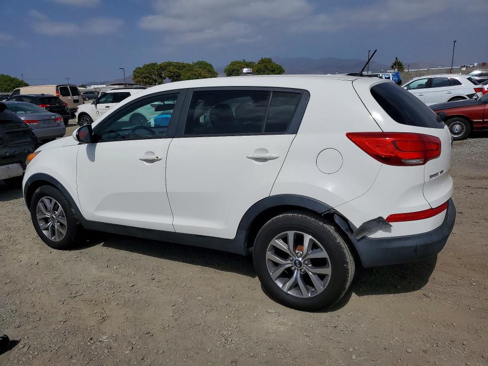 53120956 :رقم المزاد ، KNDPB3AC9F7765632 vin ، 2015 Kia Sportage مزاد بيع