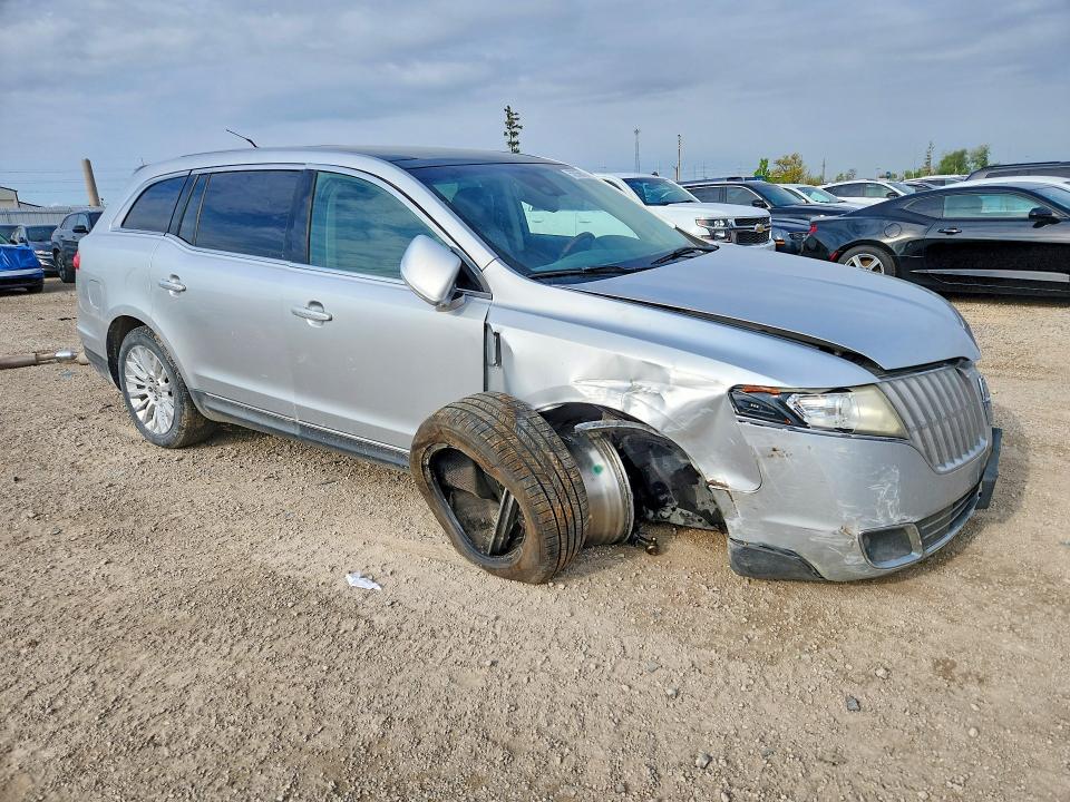 2010 Lincoln Mkt მანქანა იყიდება აუქციონზე, vin: 2LMHJ5AR8ABJ30456, აუქციონის ნომერი: 52056676