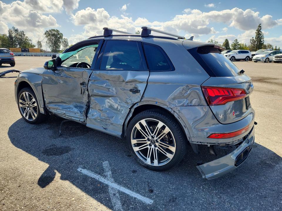 55216916 :رقم المزاد ، WA1B4AFY1L2026352 vin ، 2020 Audi Sq5 مزاد بيع