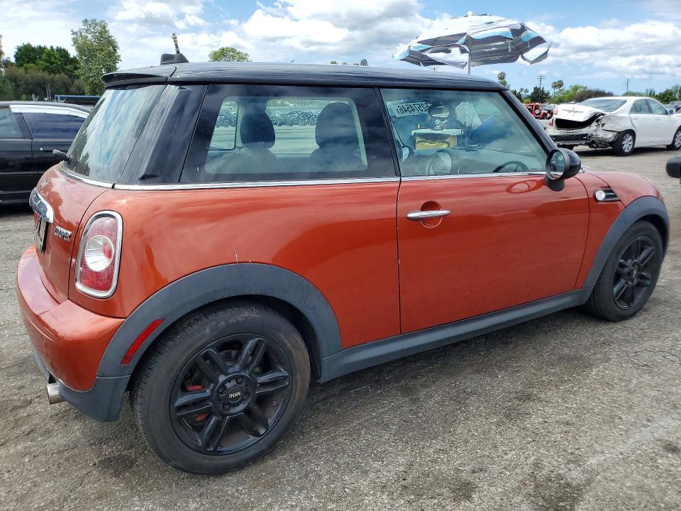 2013 Mini Cooper მანქანა იყიდება აუქციონზე, vin: WMWSU3C5XDT687284, აუქციონის ნომერი: 52574546