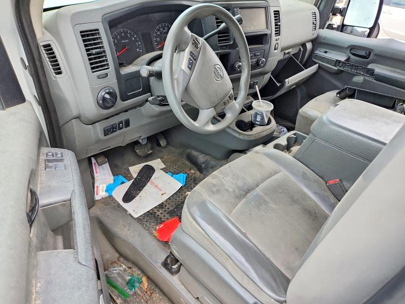 54060586 :رقم المزاد ، 1N6AF0LY5KN811297 vin ، 2019 Nissan Nv مزاد بيع