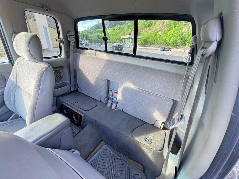 2008 Toyota Tacoma მანქანა იყიდება აუქციონზე, vin: 5TEUX42N18Z583364, აუქციონის ნომერი: 55361226