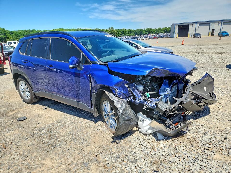 53114286 :رقم المزاد ، 7MUCAAAG7PV051505 vin ، 2023 Toyota Corolla Cross مزاد بيع