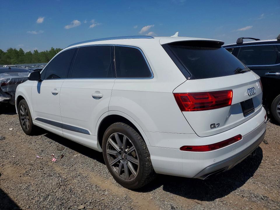 2018 Audi Q7 მანქანა იყიდება აუქციონზე, vin: WA1VAAF71JD013597, აუქციონის ნომერი: 53966276