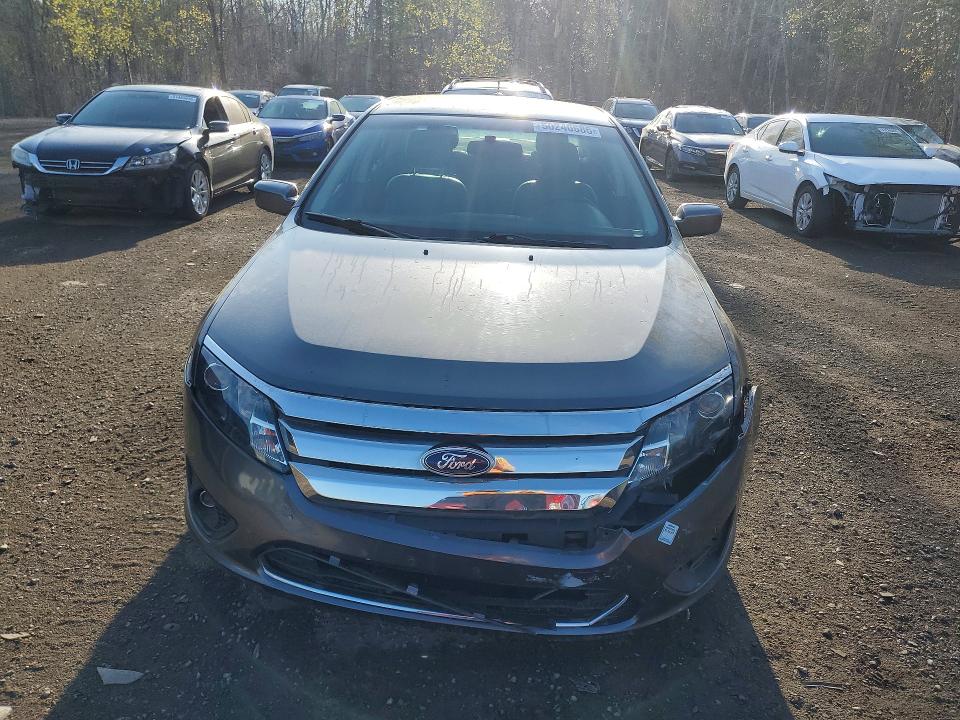 2011 Ford Fusion მანქანა იყიდება აუქციონზე, vin: 3FAHP0HA3BR157588, აუქციონის ნომერი: 50240686