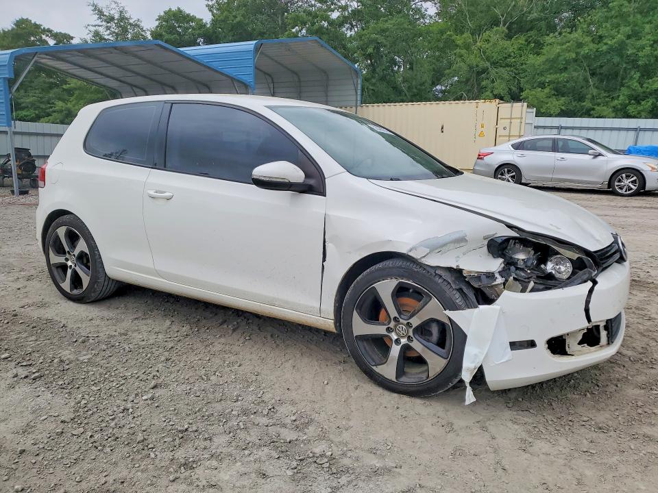 2011 Volkswagen Golf მანქანა იყიდება აუქციონზე, vin: WVWAA7AJ3BW335304, აუქციონის ნომერი: 52096276